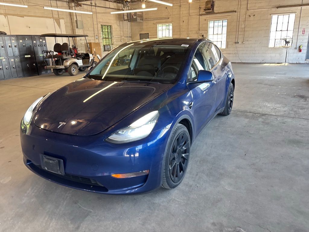 2021 TESLA Model Y