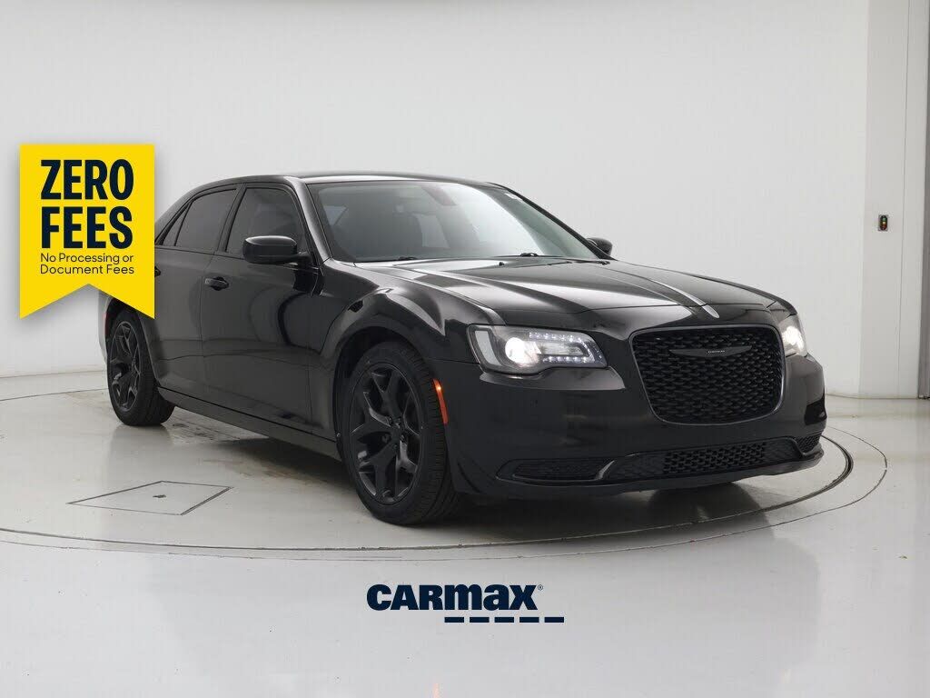 2020 CHRYSLER 300