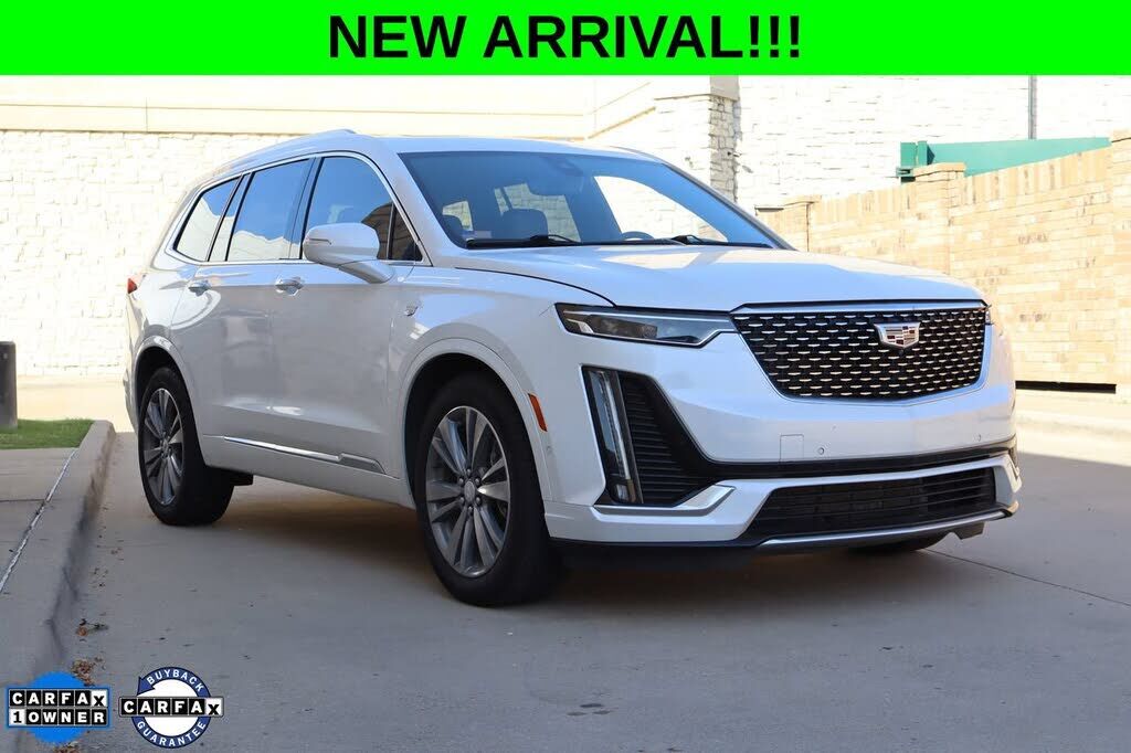 2022 CADILLAC XT6
