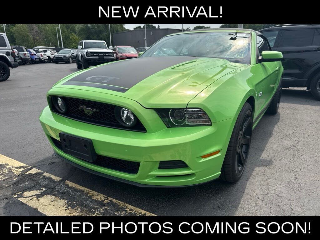 2014 FORD Mustang
