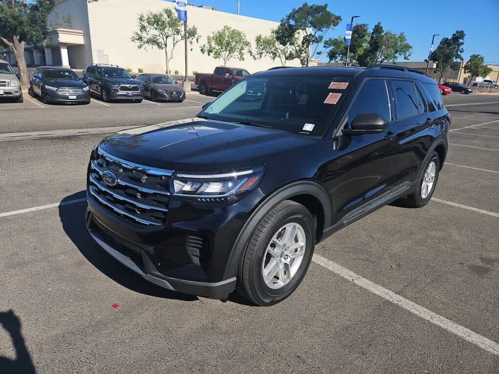 2025 FORD Explorer