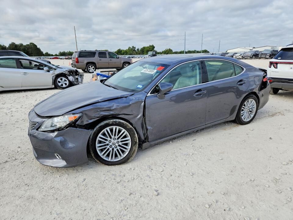 2013 LEXUS ES