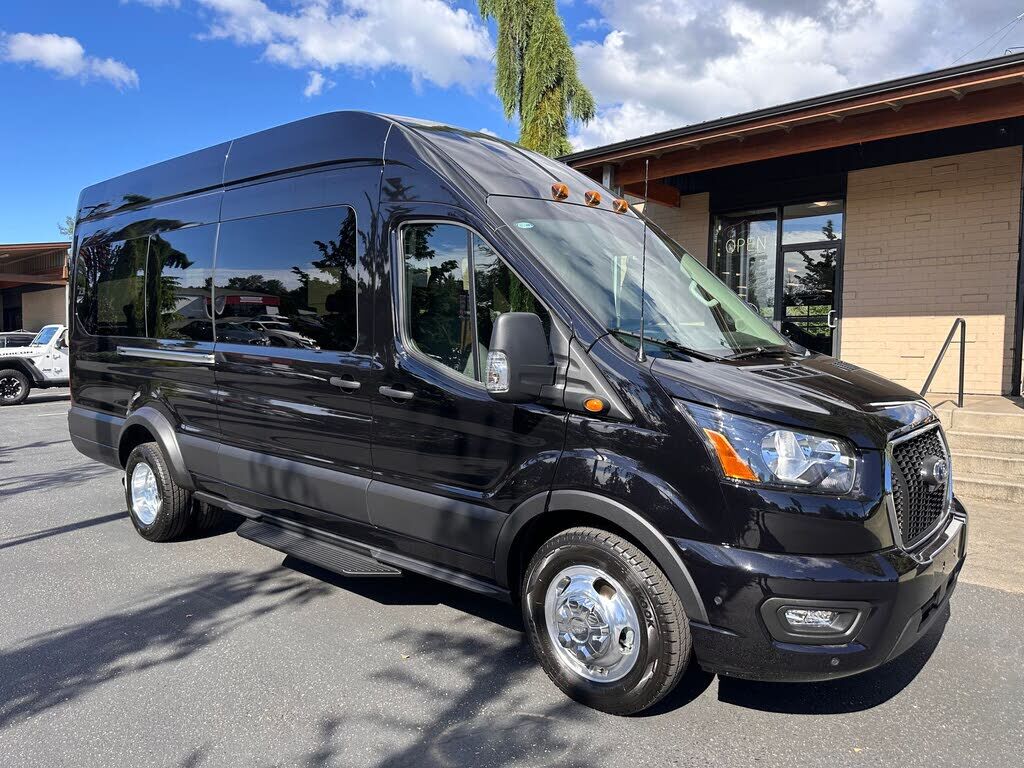 2025 FORD Transit