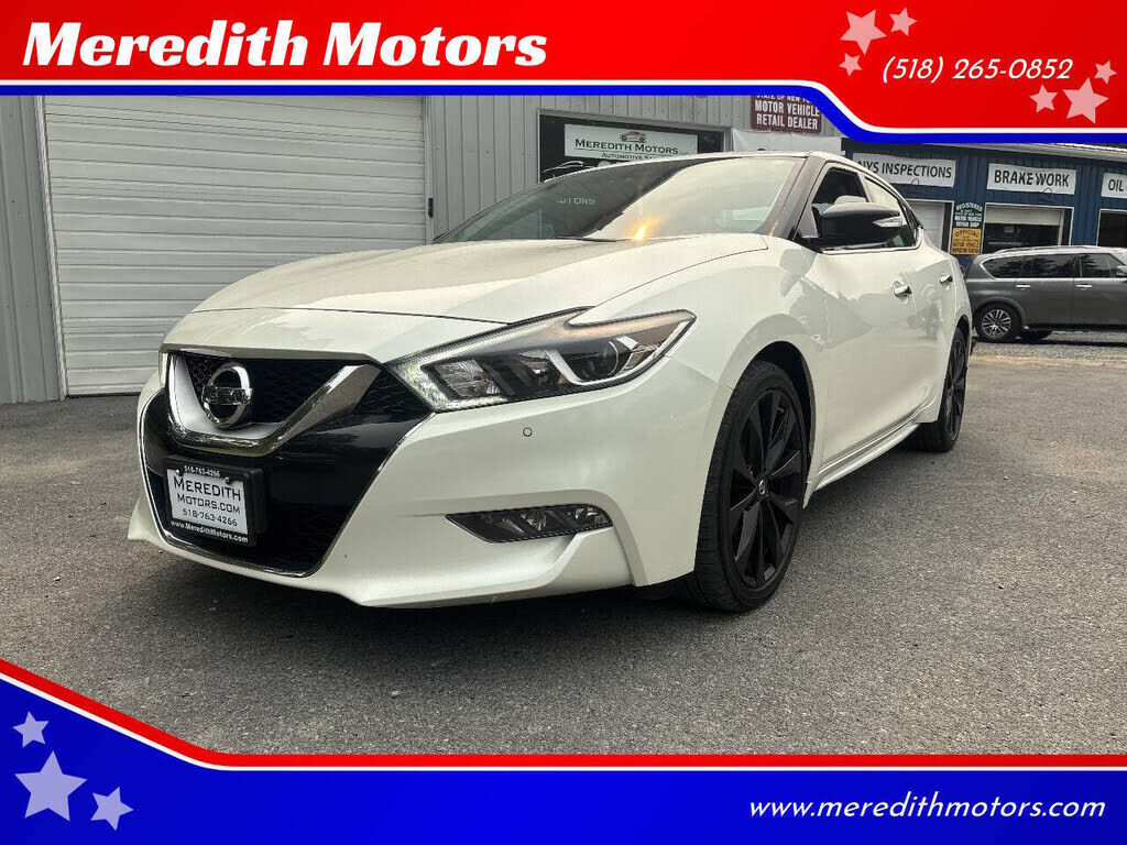 2017 NISSAN Maxima