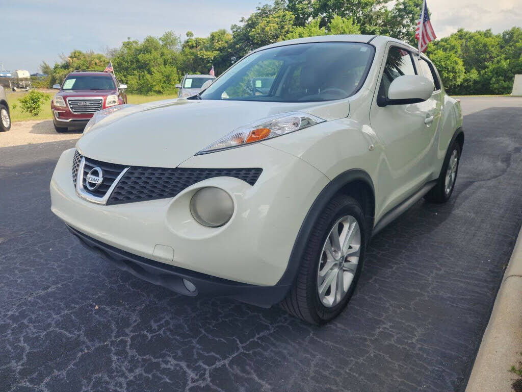 2011 NISSAN Juke