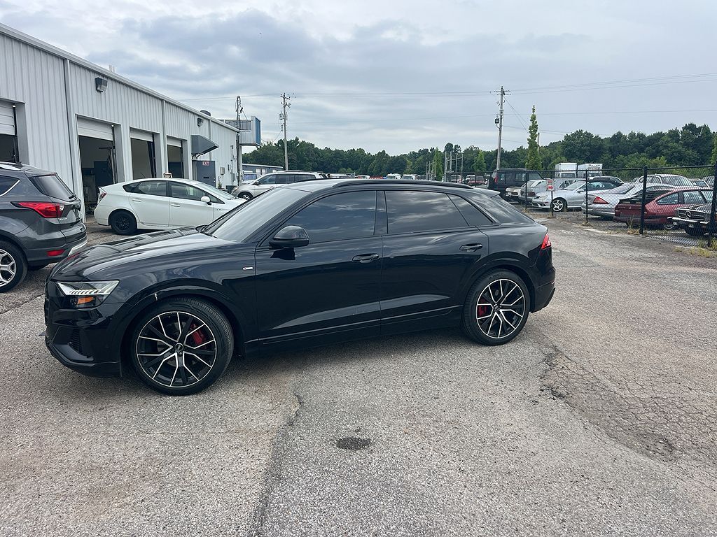 2019 AUDI Q8