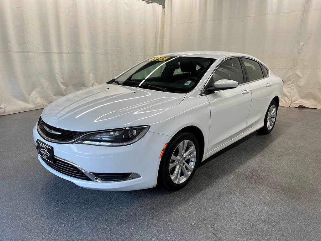 2015 CHRYSLER 200