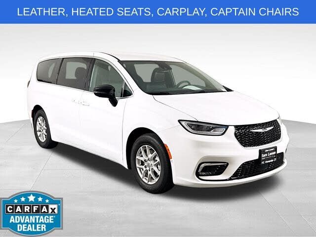 2025 CHRYSLER Pacifica