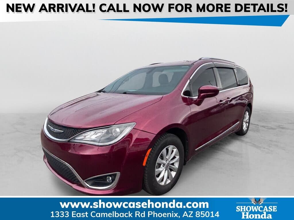 2019 CHRYSLER Pacifica