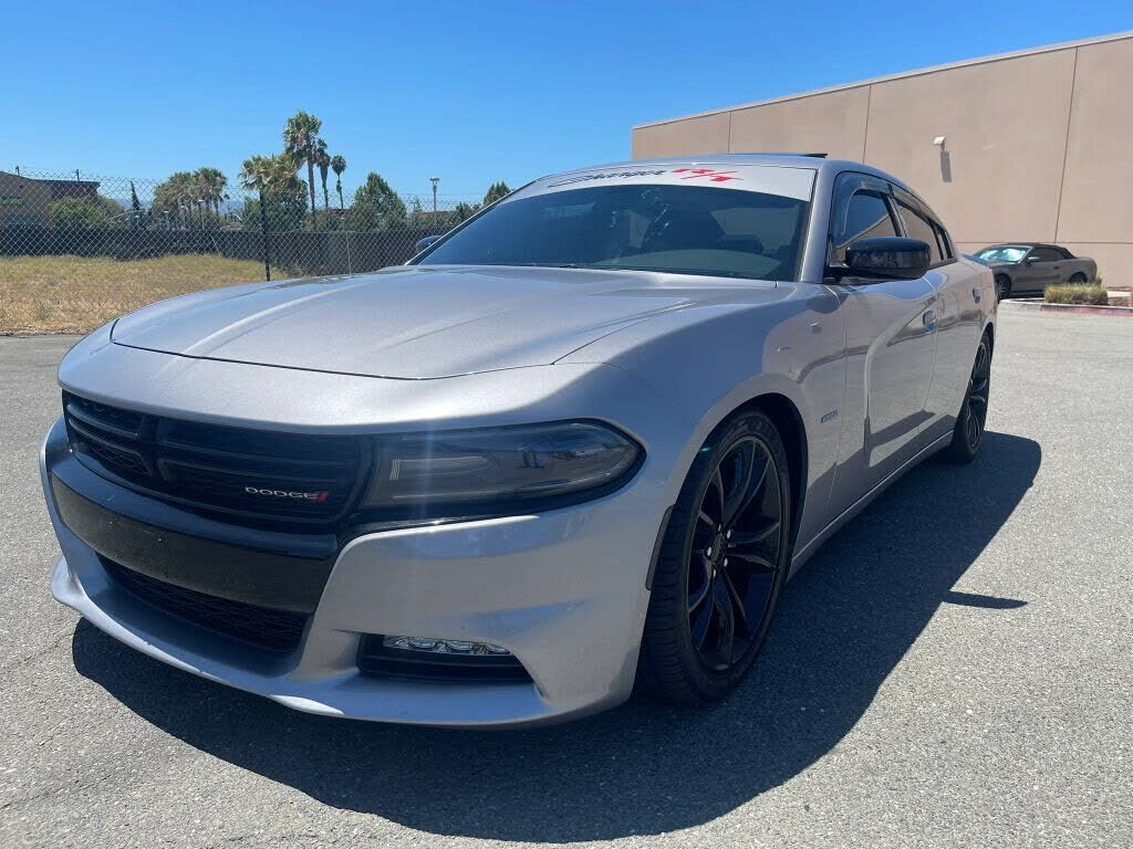 2016 DODGE Charger