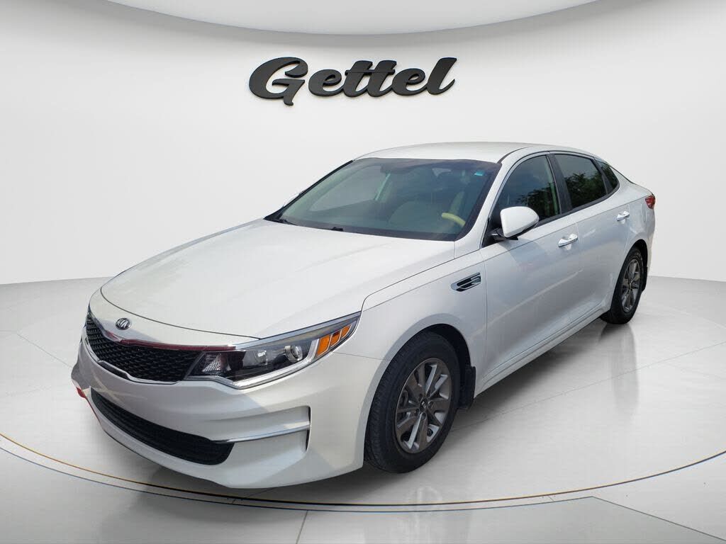2017 KIA Optima