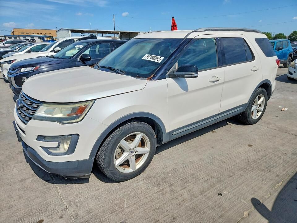 2016 FORD Explorer