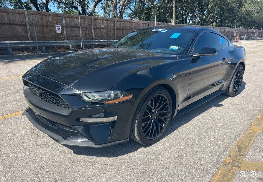 2022 FORD Mustang