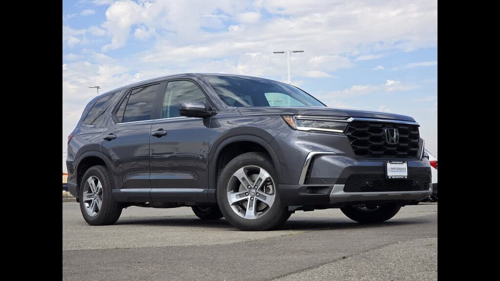 2023 HONDA Pilot