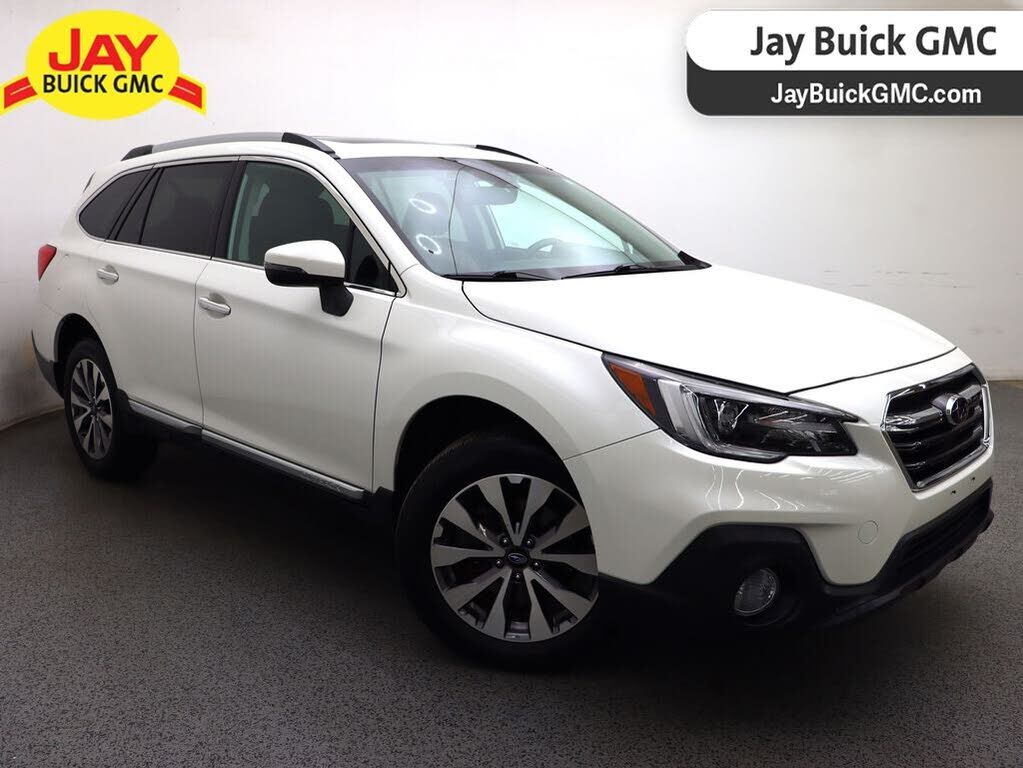2018 SUBARU Outback