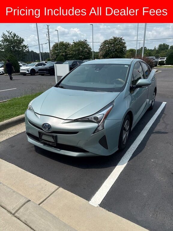 2017 TOYOTA PRIUS
