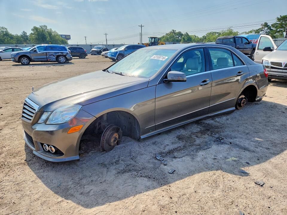 2010 MERCEDES-BENZ E-Class