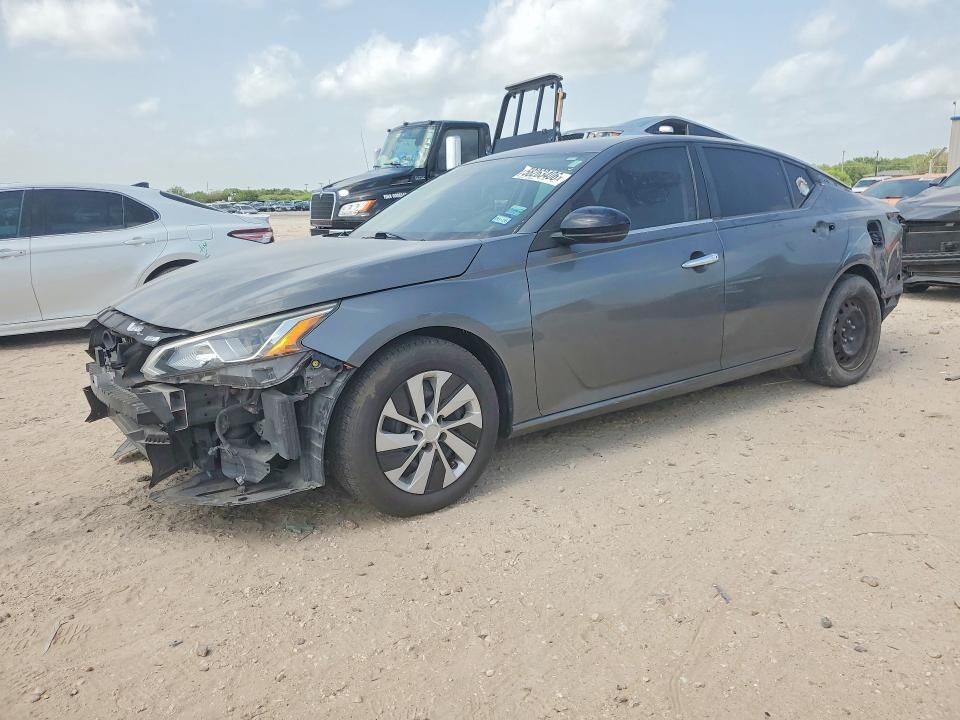 2020 NISSAN Altima