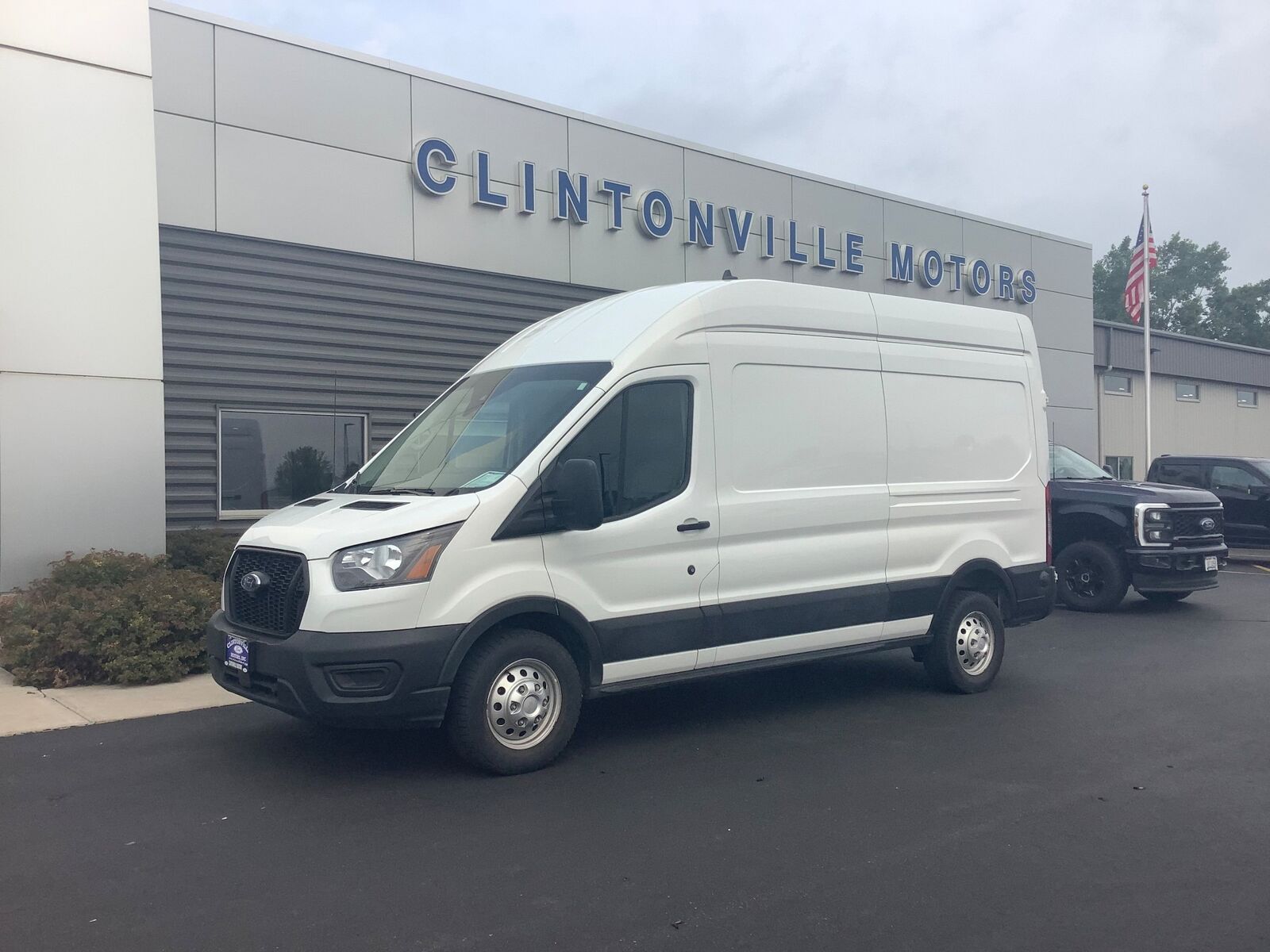 2025 FORD Transit