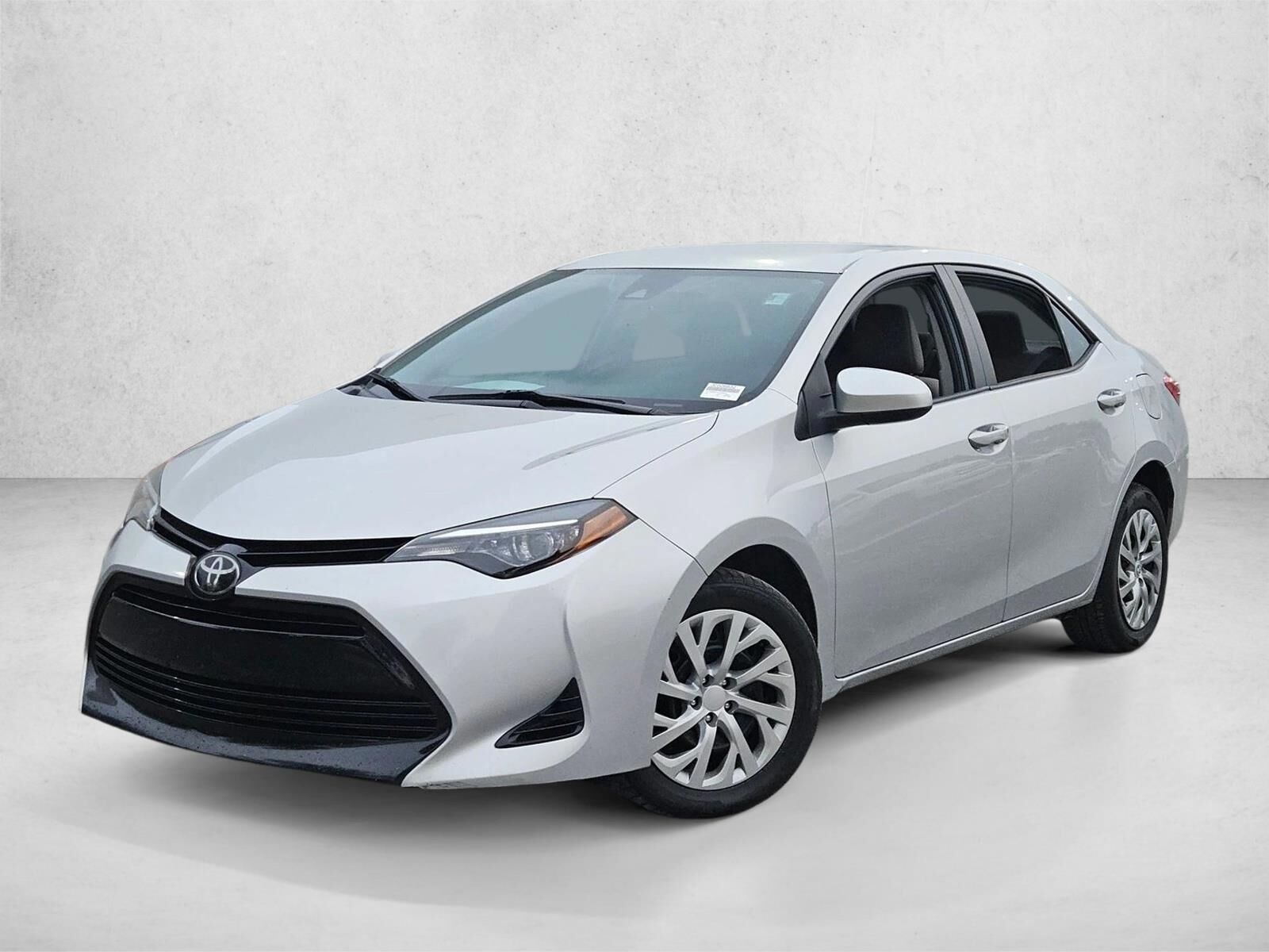 2018 TOYOTA Corolla