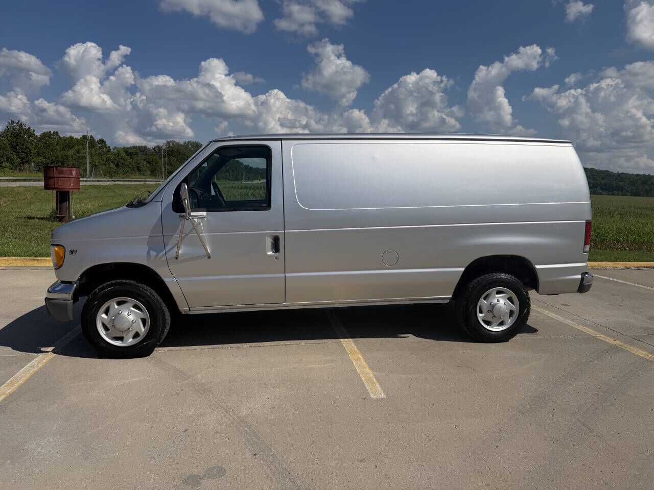 2000 FORD E-250