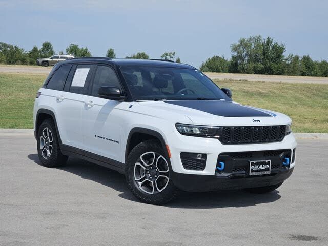 2022 JEEP Grand Cherokee