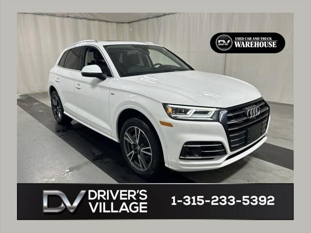 2020 AUDI Q5 e