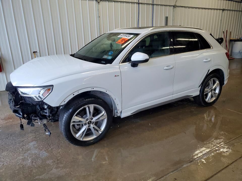 2024 AUDI Q3