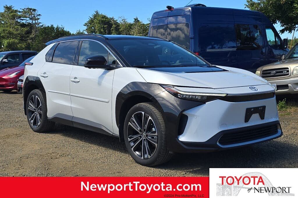 2024 TOYOTA bZ4X