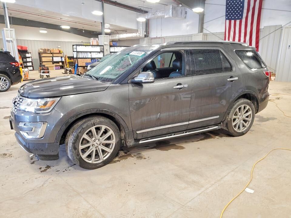 2017 FORD Explorer