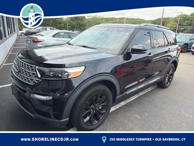 2021 FORD Explorer