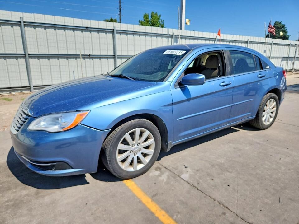 2011 CHRYSLER 200
