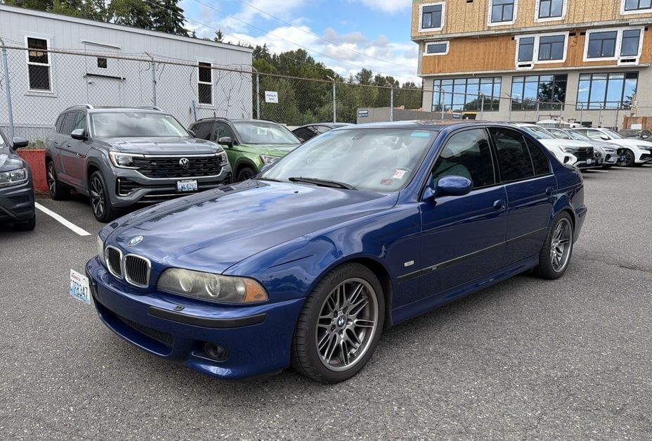 2000 BMW M5