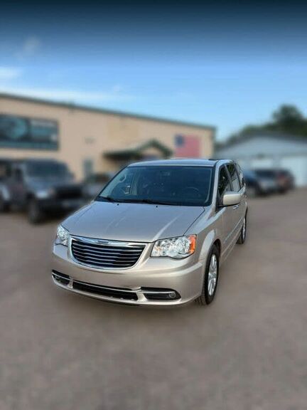 2016 CHRYSLER Town and Country