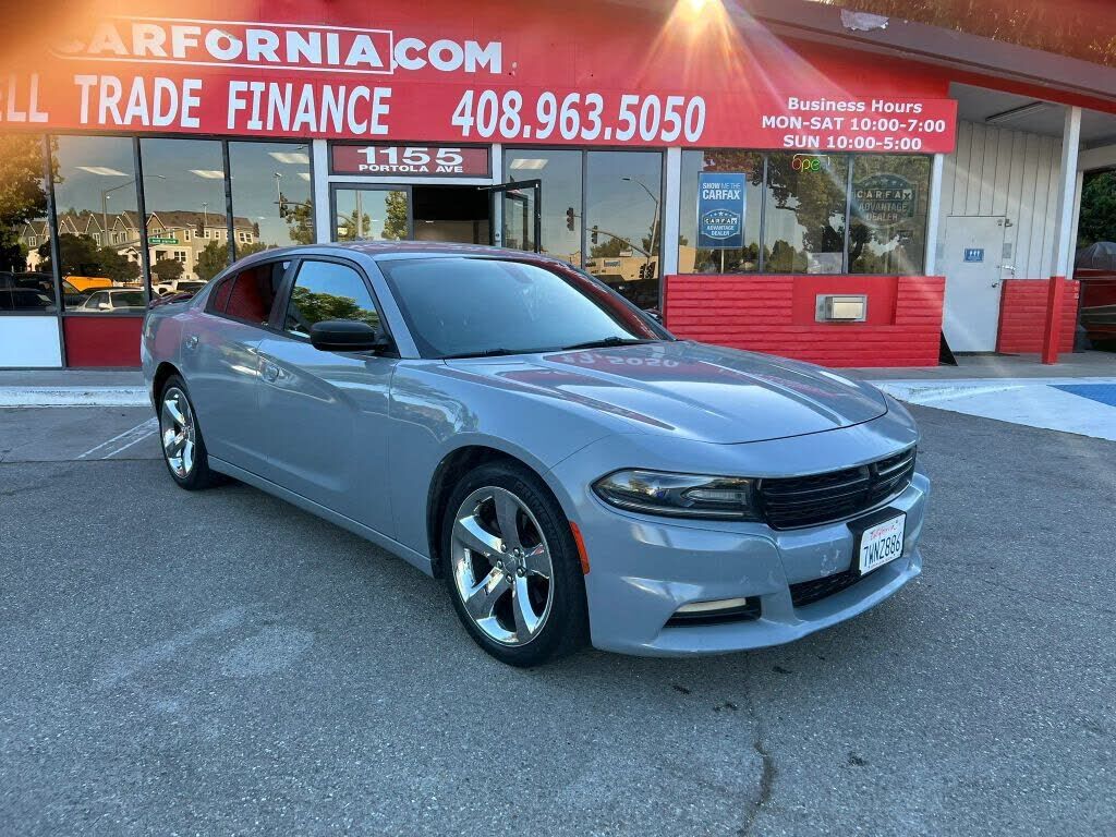 2016 DODGE Charger