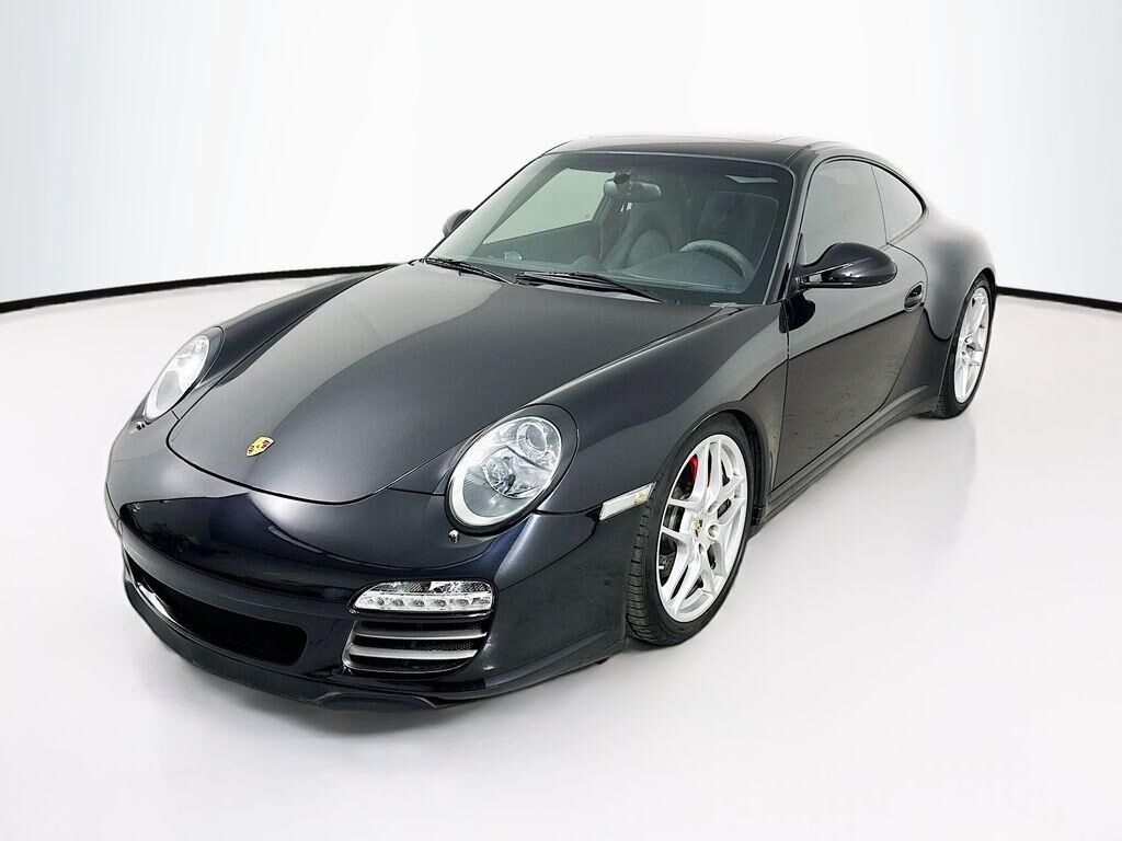 2011 PORSCHE 911
