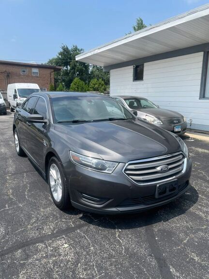 2017 FORD Taurus