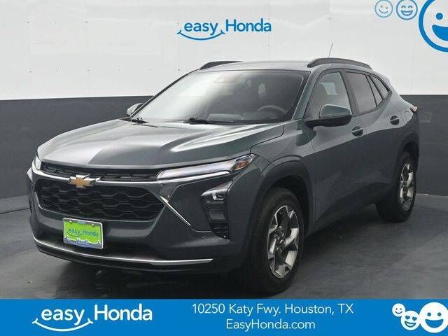 2025 CHEVROLET Trax