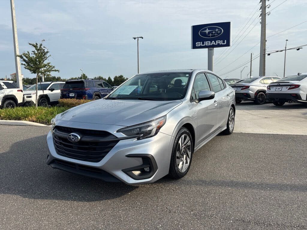 2024 SUBARU Legacy