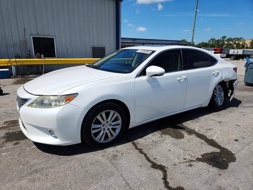 2013 LEXUS ES