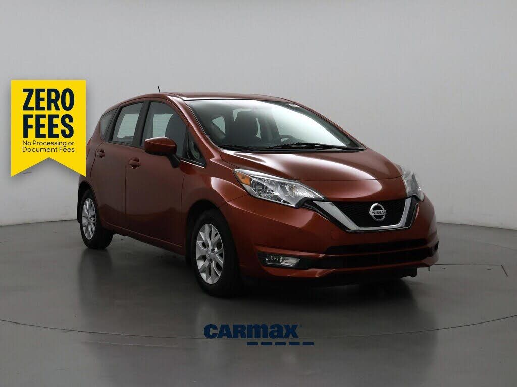 2017 NISSAN Versa