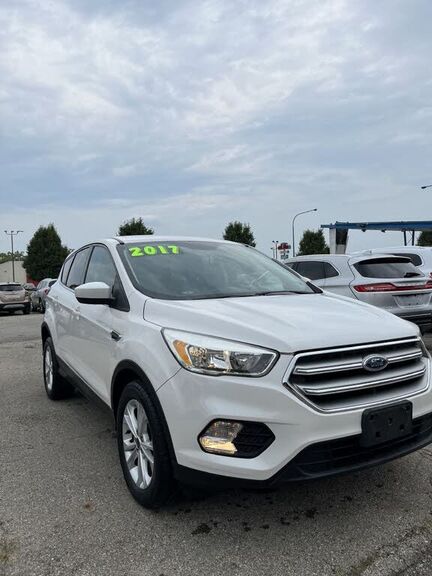 2017 FORD Escape