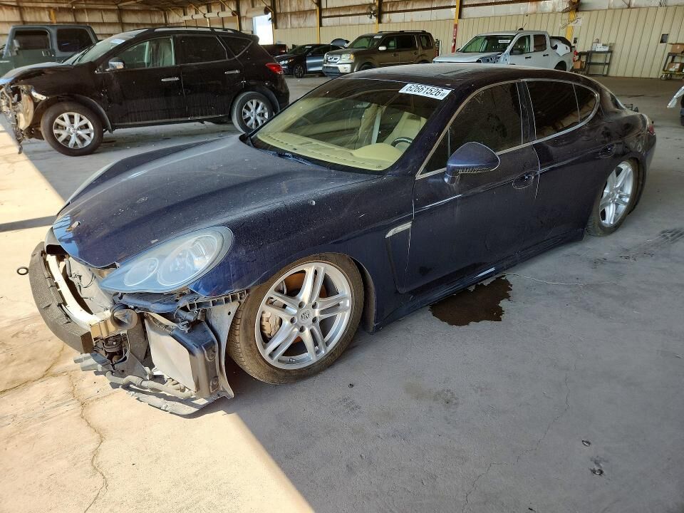 2012 PORSCHE Panamera