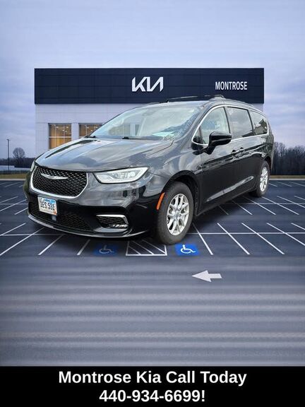 2022 CHRYSLER Pacifica