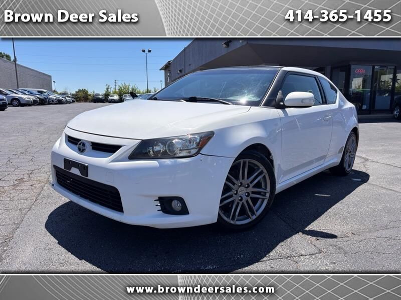 2011 TOYOTA SCION