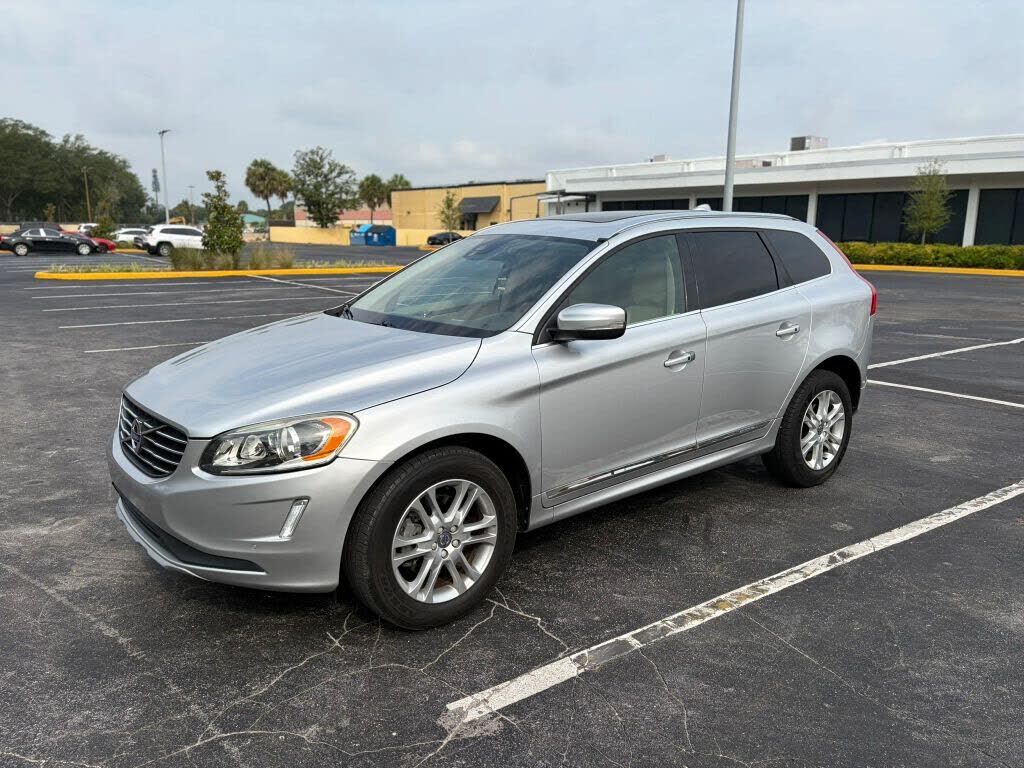 2016 VOLVO XC60