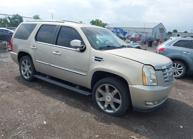 2009 CADILLAC Escalade
