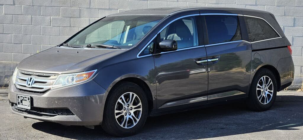 2011 HONDA Odyssey