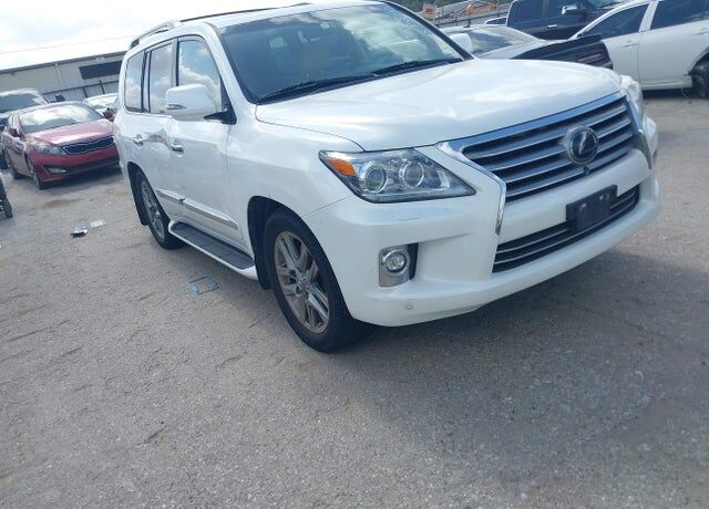2015 LEXUS LX
