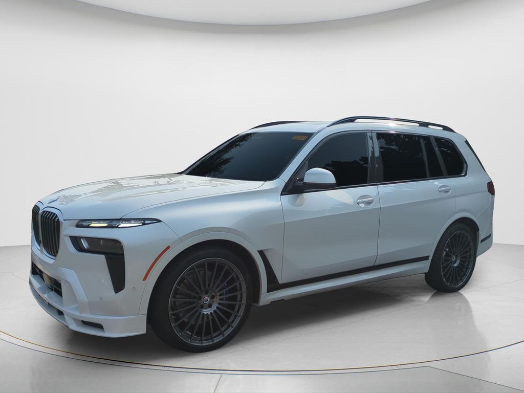 2024 BMW X7